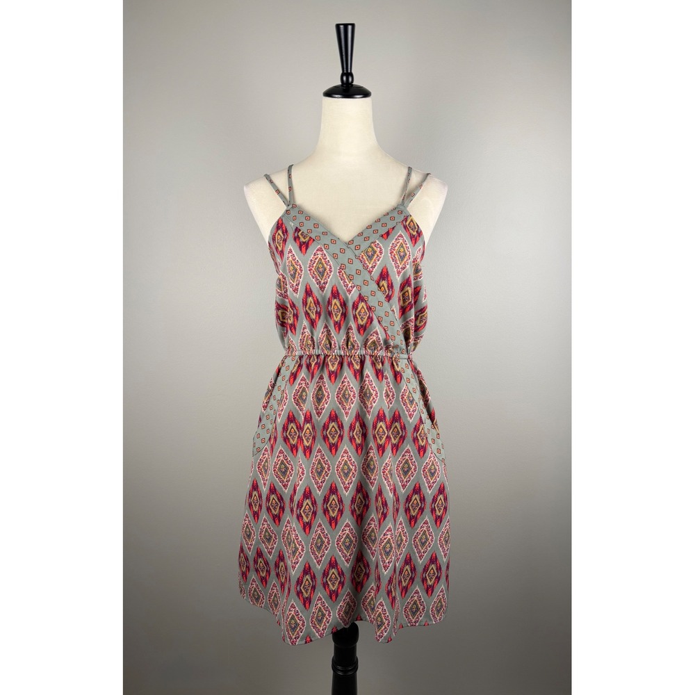 Xhilaration Mini Dress Womens Medium Grey Red Ikat Diamond‎ Print Pockets